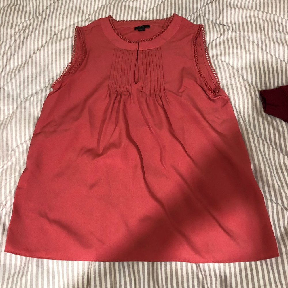 ANN TAYLOR coral blouse size XSP NWOT